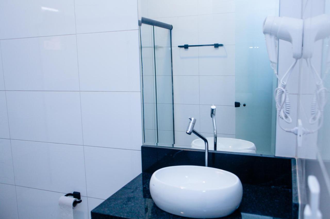 Hotel E Motel Madrugada Іту Екстер'єр фото