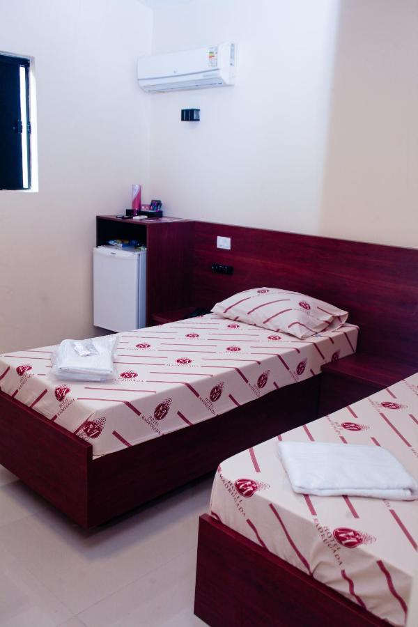 Hotel E Motel Madrugada Іту Екстер'єр фото